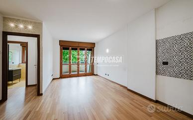 Q.re Zingone: 3 locali con terrazzino e box LIBERO
