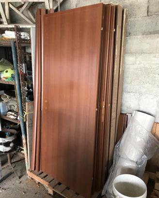 Porte color noce da interno