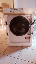 Lavatrice Hotpoint Ariston 10Kg _NUOVA, IMBALLATA 