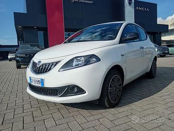 Lancia Ypsilon 1.0 FireFly 70cv Hybrid Gold