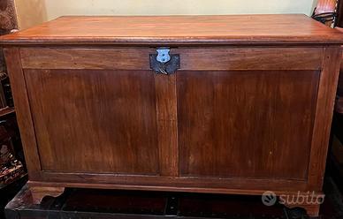 Cassapanca in legno di faggio 