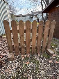 Cancello in legno