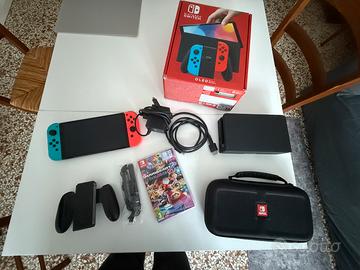 Nintendo Switch Oled + Mario Kart Deluxe 8