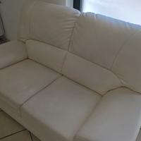 Divano ecopelle guarda foto