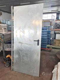 porta zincata per garage usata