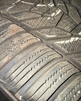 4 PNEUMATICI INVERNALI HANKOOK WINTER i*CEPT