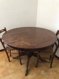 Tavolo tondo antico