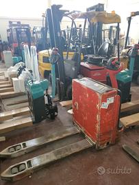 Transpallet Elettrico marca Linde portata 2000 kg
