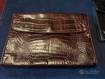 Pochette pelle