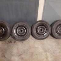 4 Stagioni MICHELIN 185/65 R14●70%●cerchi FIAT 14"