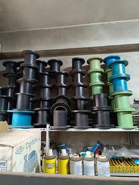 Rocchetti in plastica