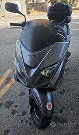 MOTO SCOOTER HONDA FORZA 250