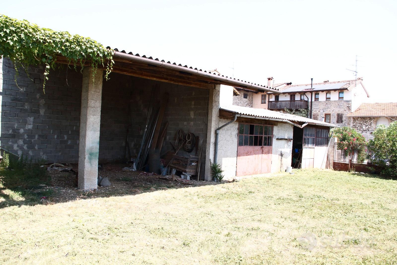Rustico friulano di pregio con porticato ad archi, - Vista 6