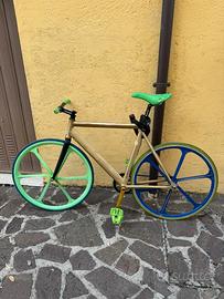 Bici scatto fisso fixed
