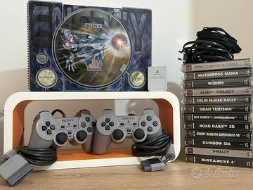 Playstation 1 ps1  SCPH-7205 + giochi