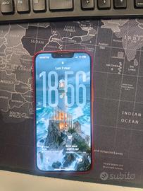 Iphone 14 da 128 gb di colore rosso. Batteria 87%