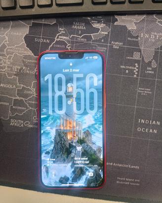 Iphone 14 da 128 gb di colore rosso. Batteria 87%