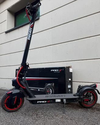 Monopattino Ducati PRO-II Plus