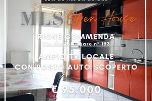 Commenda luminoso trivani con posto auto