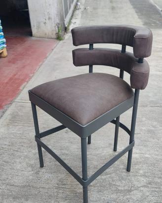 Sedie di design industriale con schienale curvo