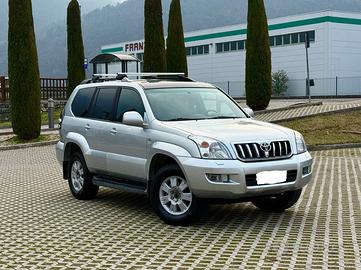 Toyota Land Cruiser 3.0 tdi manuale 6 marce 8 post