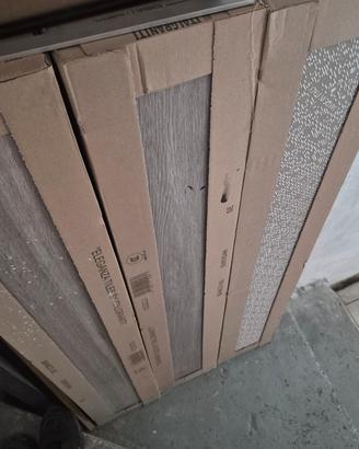 mattonelle finto legno