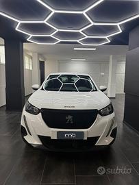 Peugeot 2008 PureTech 100 S&S Allure