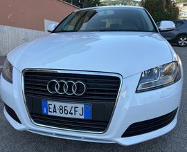 Audi A3 SPB 1.6 TDI tagliandi Audi !!!!'
