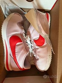 Nike cortez pink