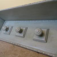 Attaccapanni in legno con mensola