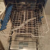 lavastoviglie marca Indesit 13 coperti 