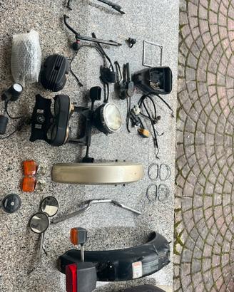 Ricambio originali BMW R65 anno 79