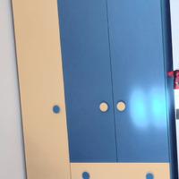 Armadio+letto singolo completo di rete e materasso