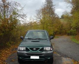 NISSAN Terrano II - 2000
