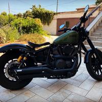 Yamaha XV 950 R