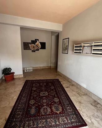 Av197 appartamento con garage e cantina a pegno