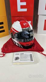 Casco Ducati by Arai Concept XE V2
