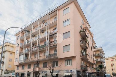 3 LOCALI A ROMA