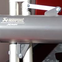 Marmitta XMAX 300  anni 2017-2020 Akrapovic