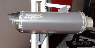 Marmitta XMAX 300  anni 2017-2020 Akrapovic
