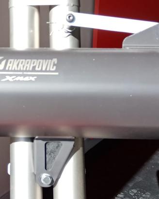 Marmitta XMAX 300  anni 2017-2020 Akrapovic