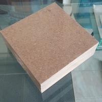 Pavimento sughero 5mm.30x30 verniciato Rivestiment