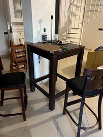 Tavolo alto