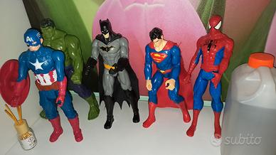 Lotto 5 action figure  Marvel