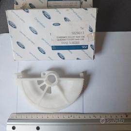 N.2 Cremagliere pedale frizione Ford Escort  '97.