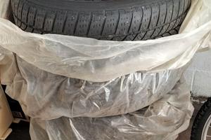 Gomme e cerchi 205/55 R16 Volvo