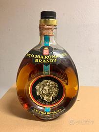 Bottiglia Vecchia Romagna Etichetta nera