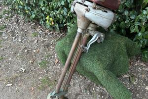 Motore Barca antico Archimede Bicilindrico