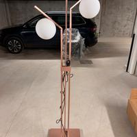 Lampada da terra Riflessi