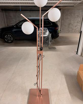 Lampada da terra Riflessi